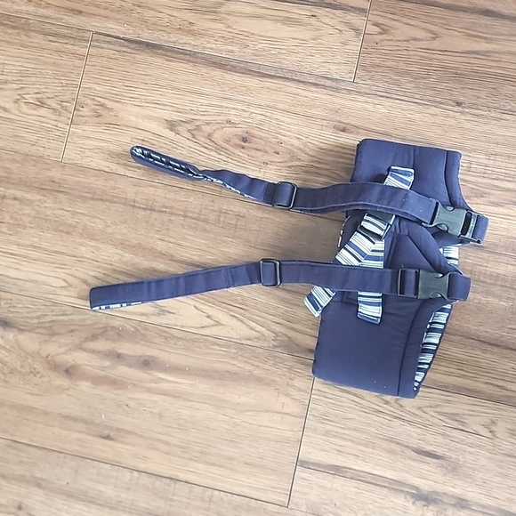 Walking Wings - Picture 4 of 4